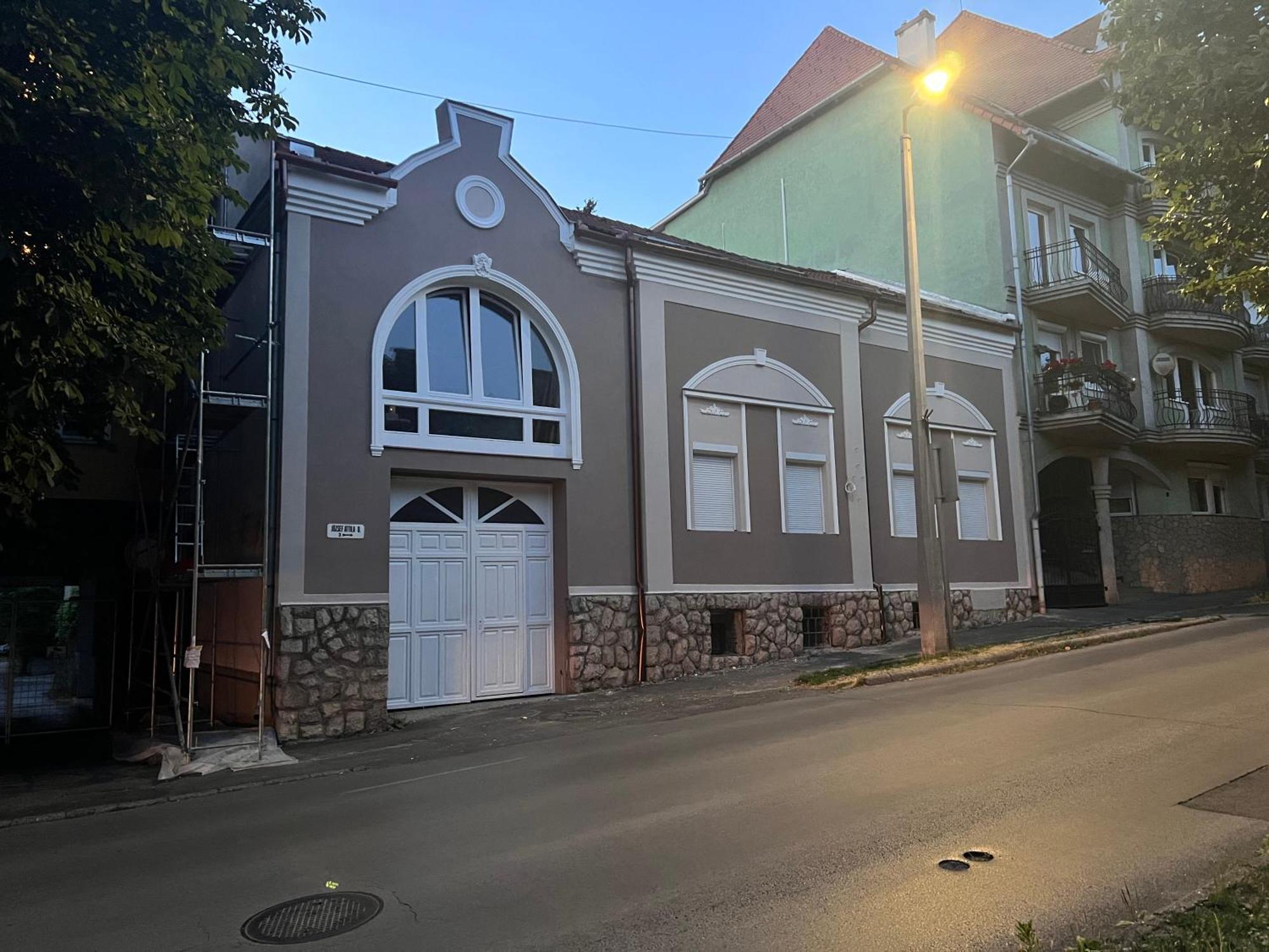 Berzsenyi Apartmanhaz Kaposvár Exterior foto